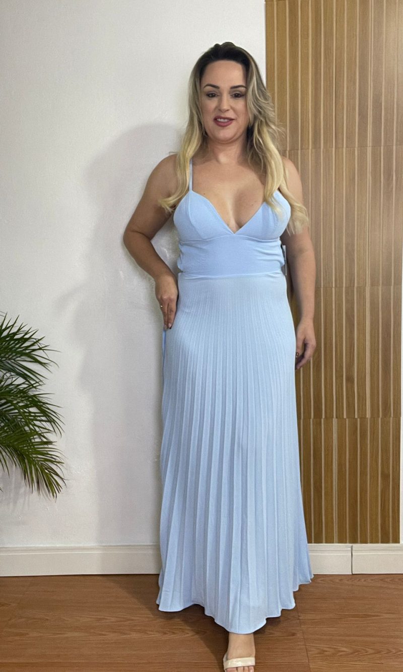 vestido plissado azul