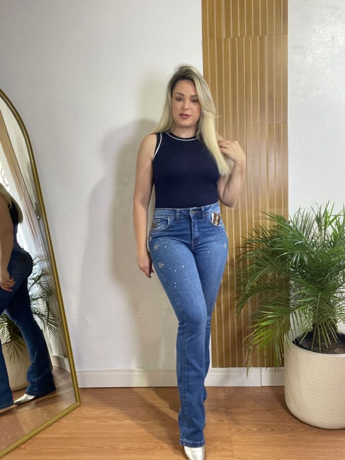calça jeans country com aplique calça jeans country com aplique