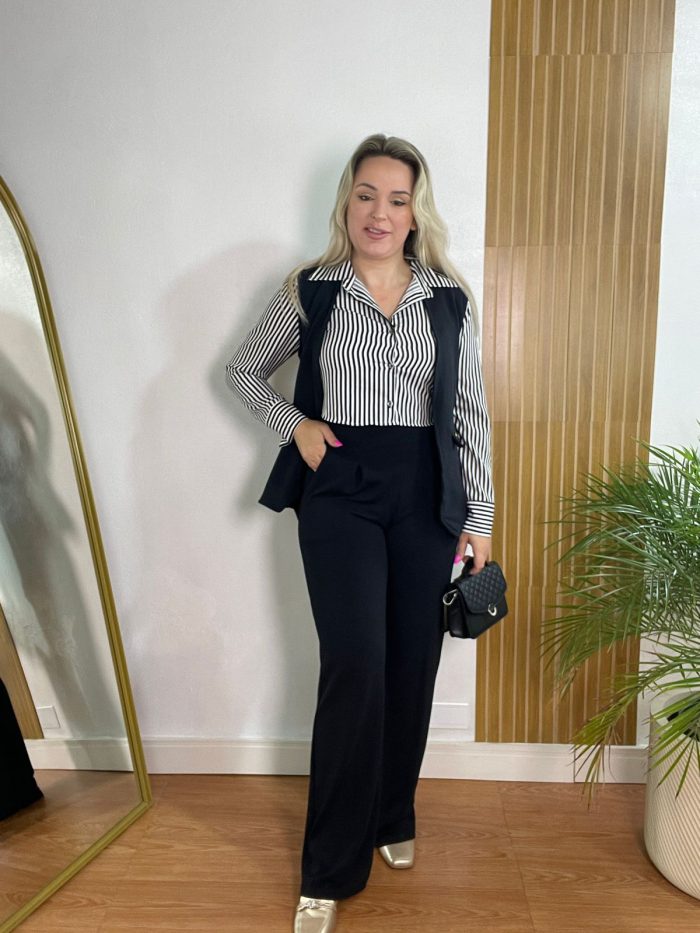 conjunto colete e pantalona preto