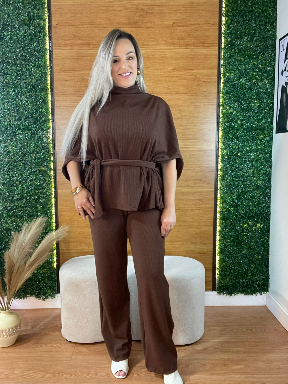 conjunto pantalona anarruga marrom conjunto pantalona anarruga marrom