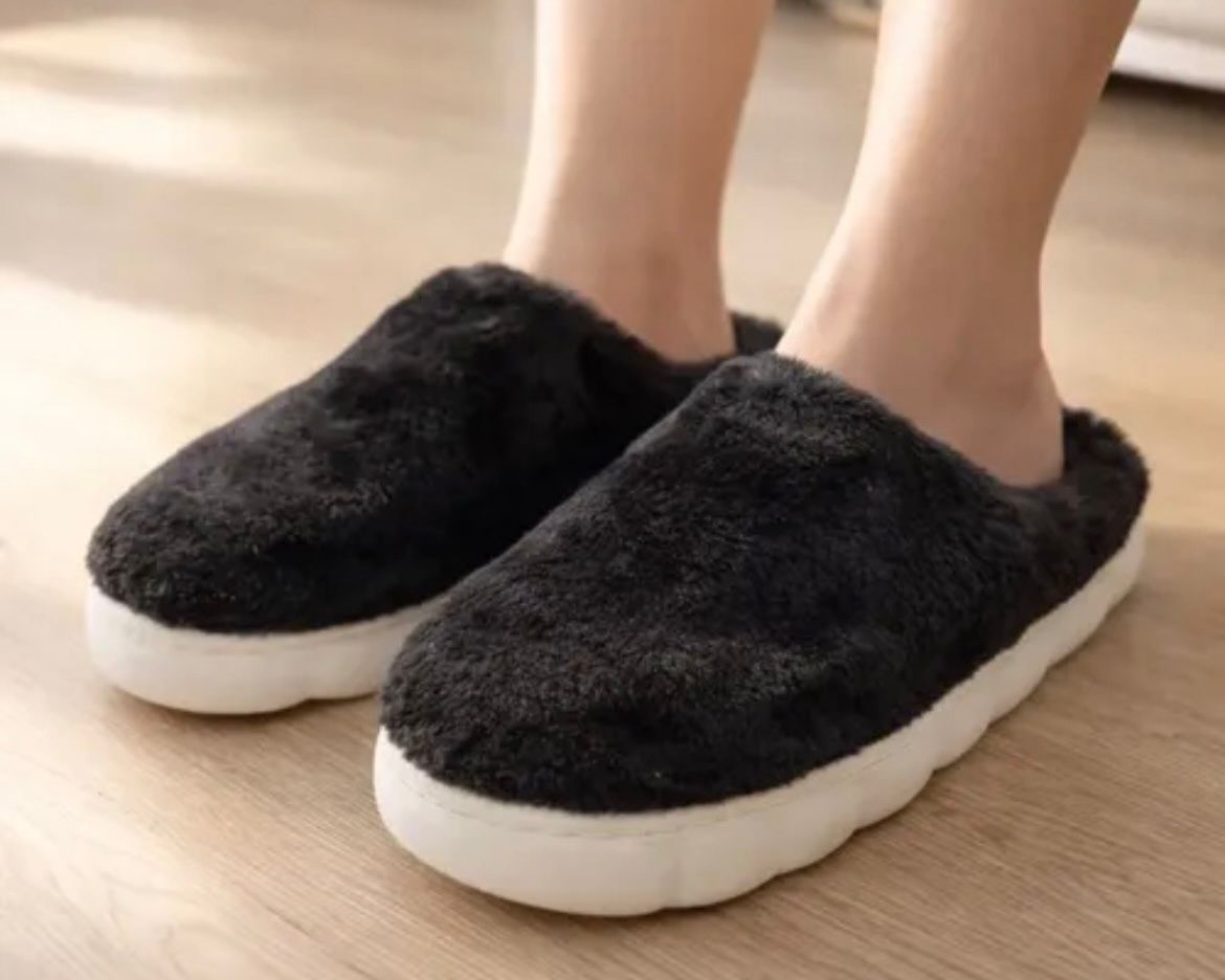 pantufa nuvem preta